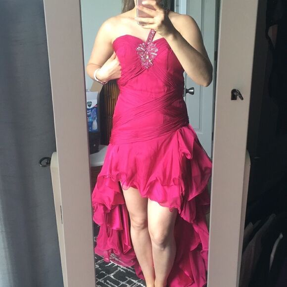 David’s bridal size 1/2 fusia dress - Picture 1 of 6